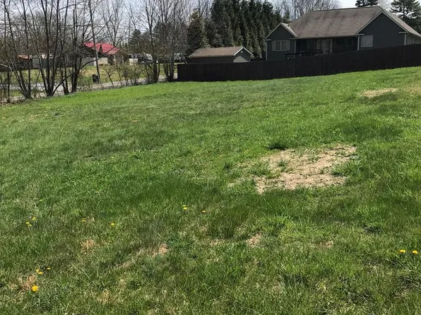 730-4 Lake Rd #H, Beckley, WV 25801