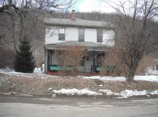 372 Grant St, Franklin, PA