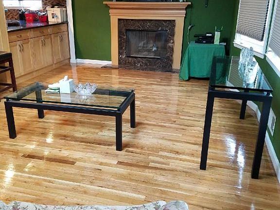 4th image of 383 Naughton Ave
