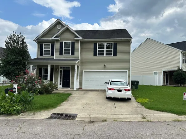 8548 Boysenberry Ln, Raleigh, NC 27616