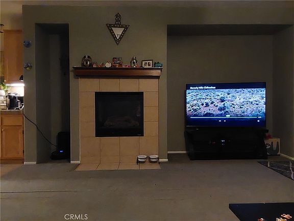 5th image of 16247 Hamilton Ct