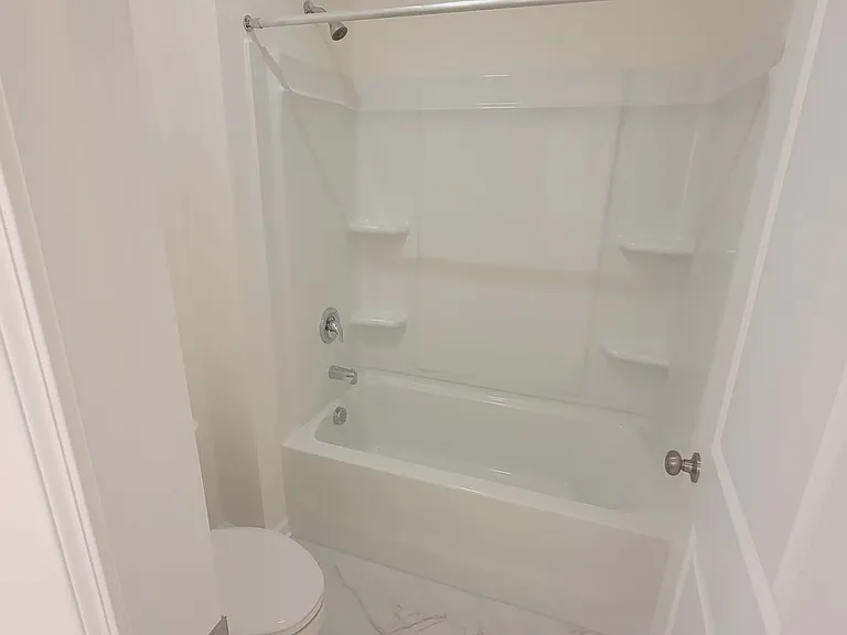 5841 Waterfall Pl — Photo 5
