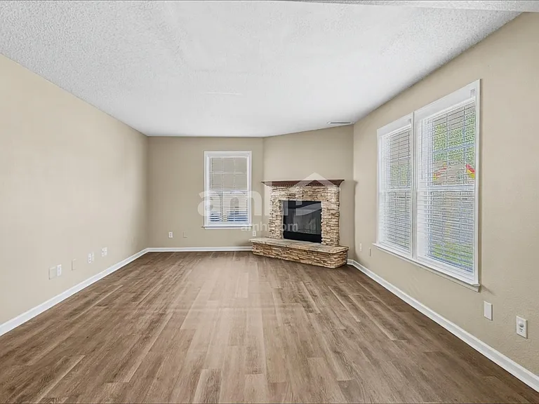 14249 Country Breeze Ln — Photo 6