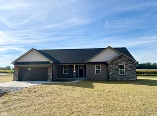 101 Red Oak Ln, Covington, IN 47932