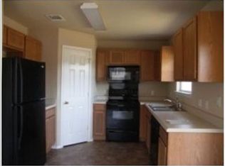 126 Killian Loop, Hutto, TX 78634