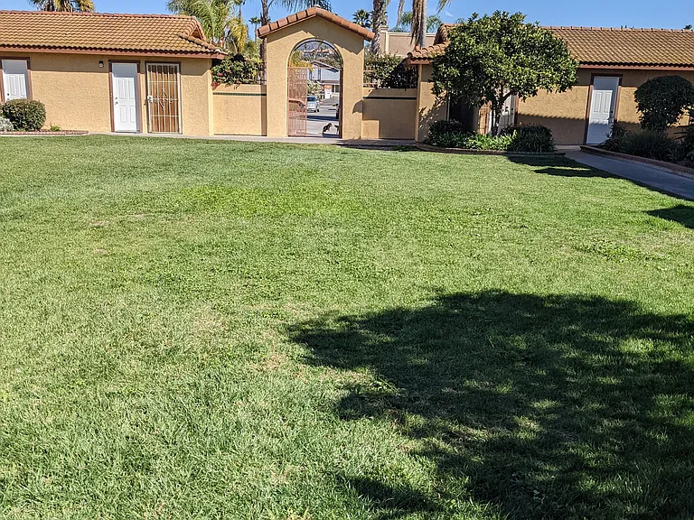 820 N Santa Fe Ave #11 — Photo 12