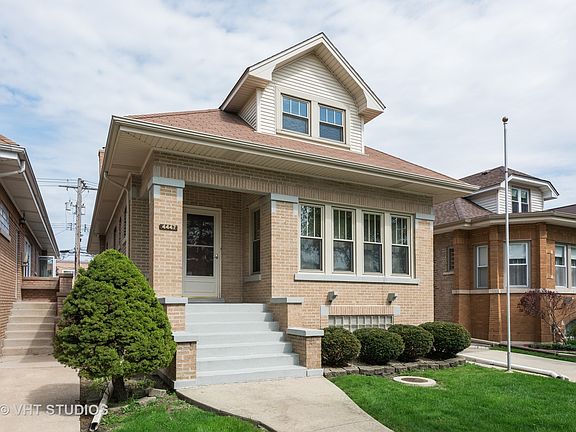 2nd image of 4447 N Parkside Ave
