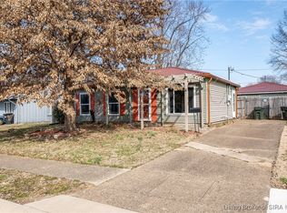 818 Holly Dr, Jeffersonville, IN 47130