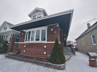 5128 W Waveland Ave, Chicago, IL 60641