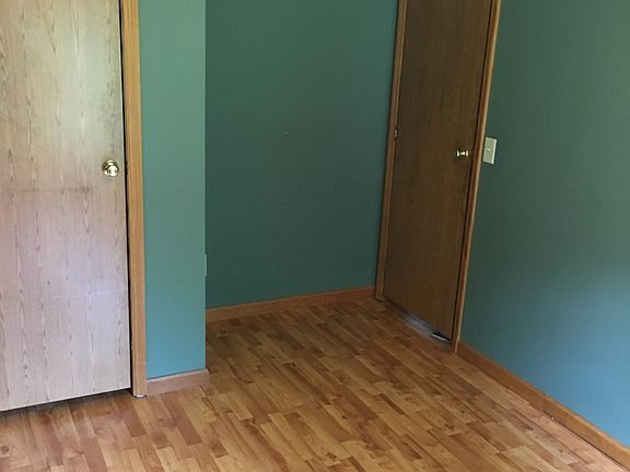 4th image of 518 Cardinal Hill Dr