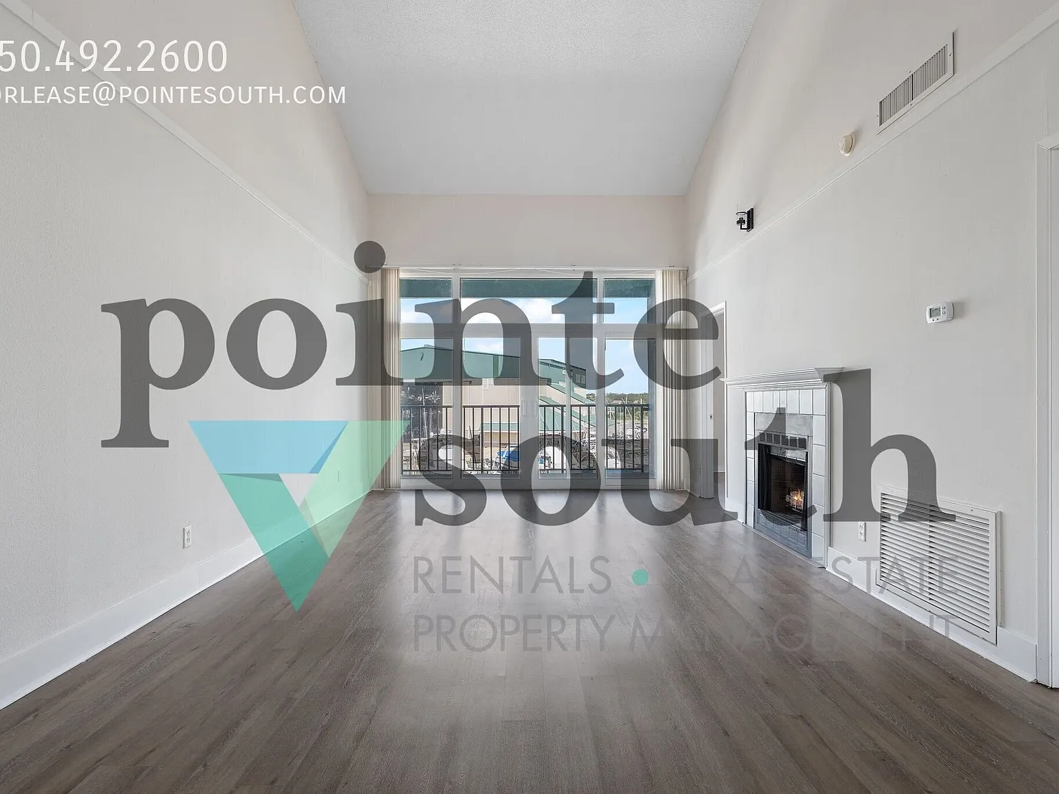 Unfurnished - Waterfront Condo! — Photo 3