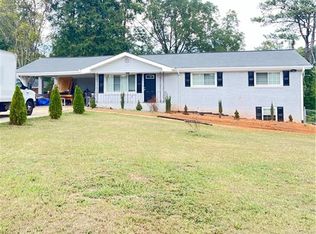 2380 Weslan Dr, Marietta, GA 30106