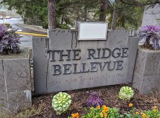 10423 NE 32nd Pl APT E106, Bellevue, WA 98004