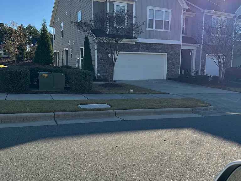 814 Bristol Bridge Dr — Photo 4