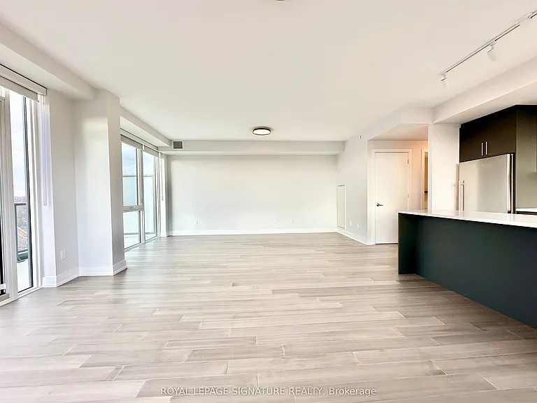 664 Spadina Ave #701 — Photo 13