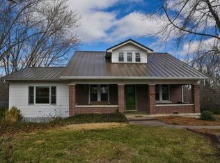 1613 Green Berry Rd, Jefferson City, MO 65101