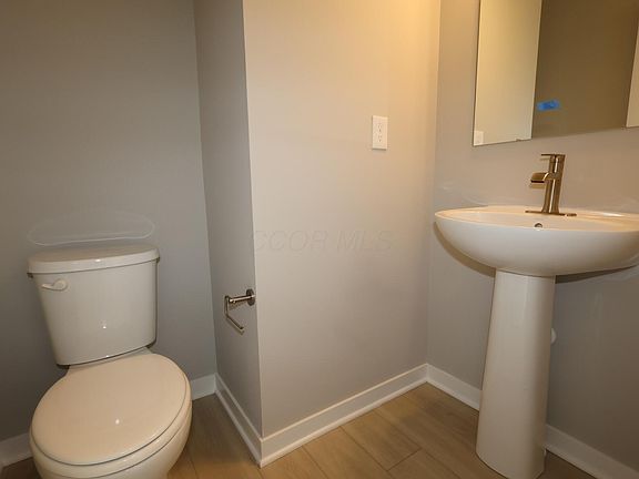 5th image of 68 Banyan Dr