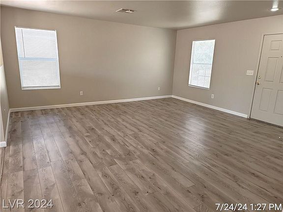 5th image of 885 Adobe Flat Dr