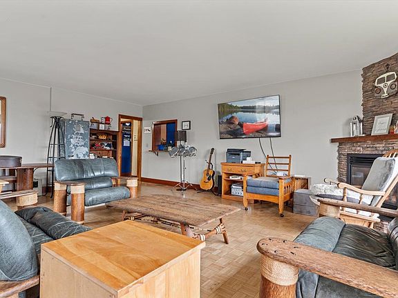 5th image of 35317 Delair Rd