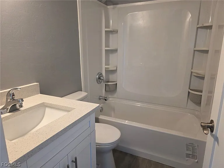 11451 Char Ann Dr — Photo 8