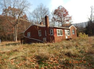 211 Mericas Ln, Elkton, VA 22827