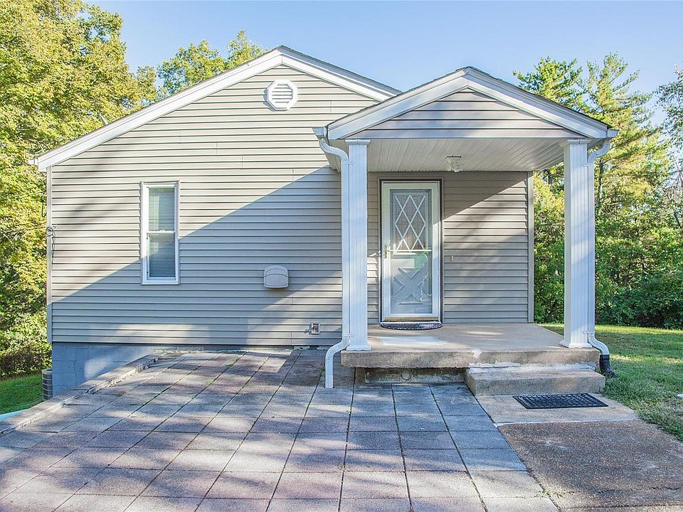 1st image of 5007 Duessel Ln