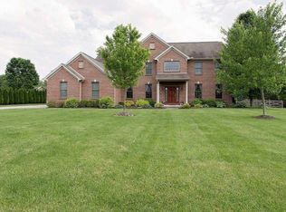 219 Shepherds Run Dr, Loveland, OH 45140