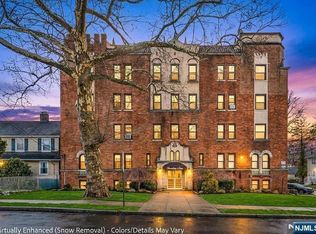 303 Hamilton Pl APT B4, Hackensack, NJ 07601