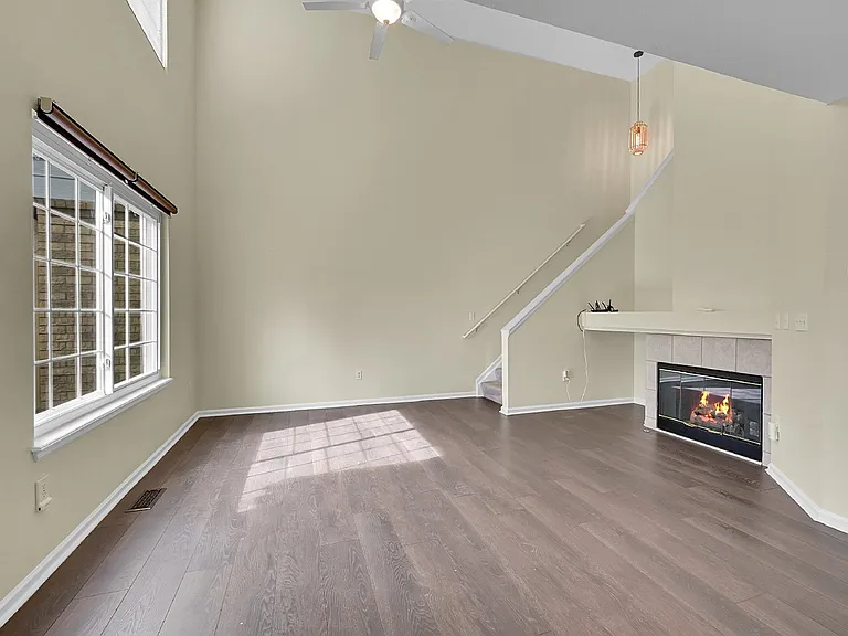 1097 W 112th Ave #B — Photo 5