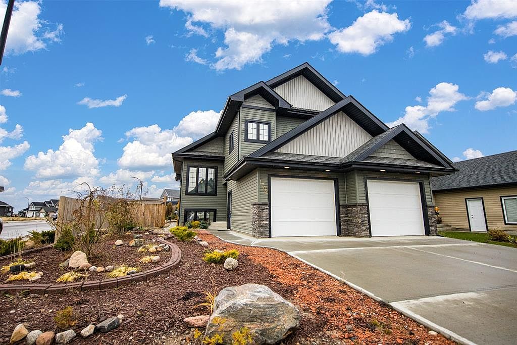 1702 E 59b Ave, Lloydminster, AB T9V 3P5 MLS A2102284 Zillow
