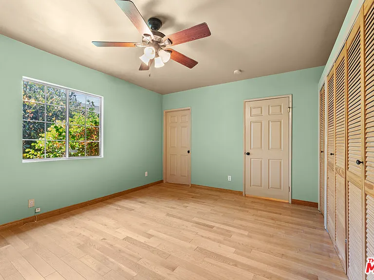 6057 Morella Ave — Photo 16