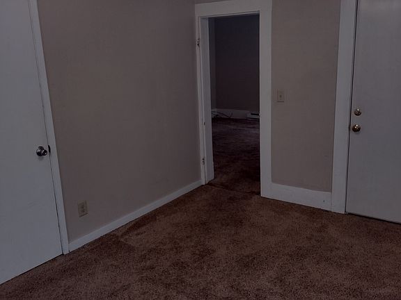 4th image of 419 William St