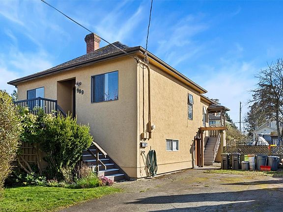 2nd image of 989 Dunsmuir Rd