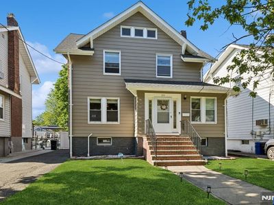 39 South St, Ridgefield Park, NJ, 07660