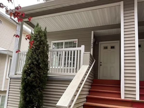 11845 SE Pine St, Portland, OR 97216