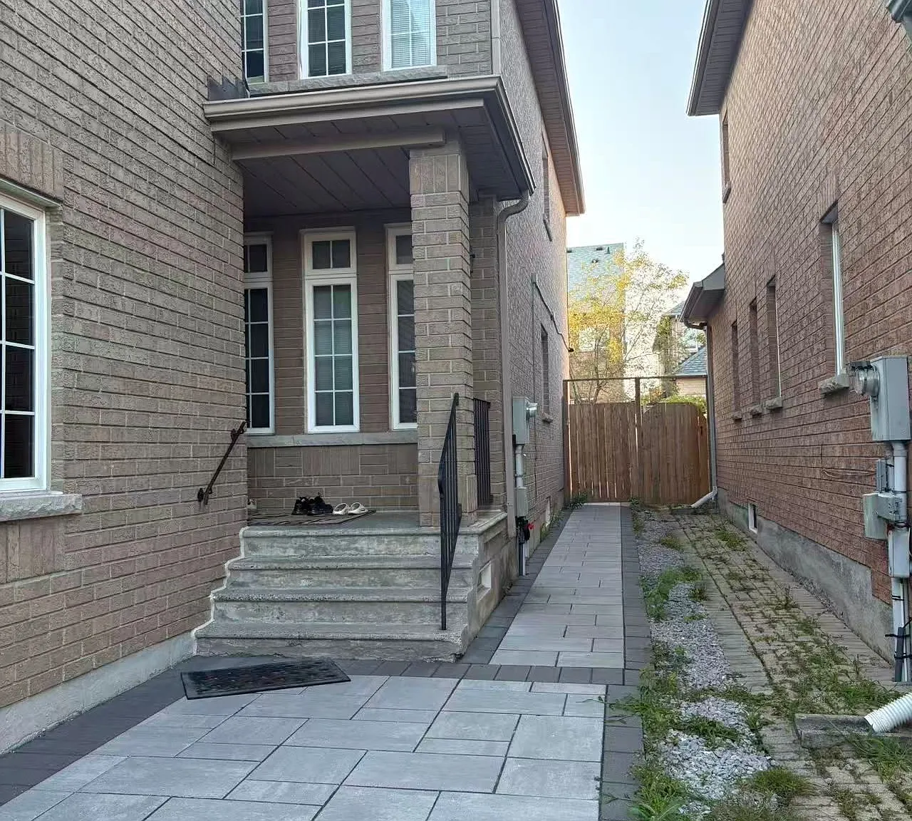 2 bed, $1,950 — Photo 2