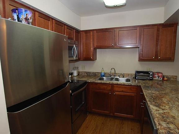 4th image of 607 Casa Park C Ct
