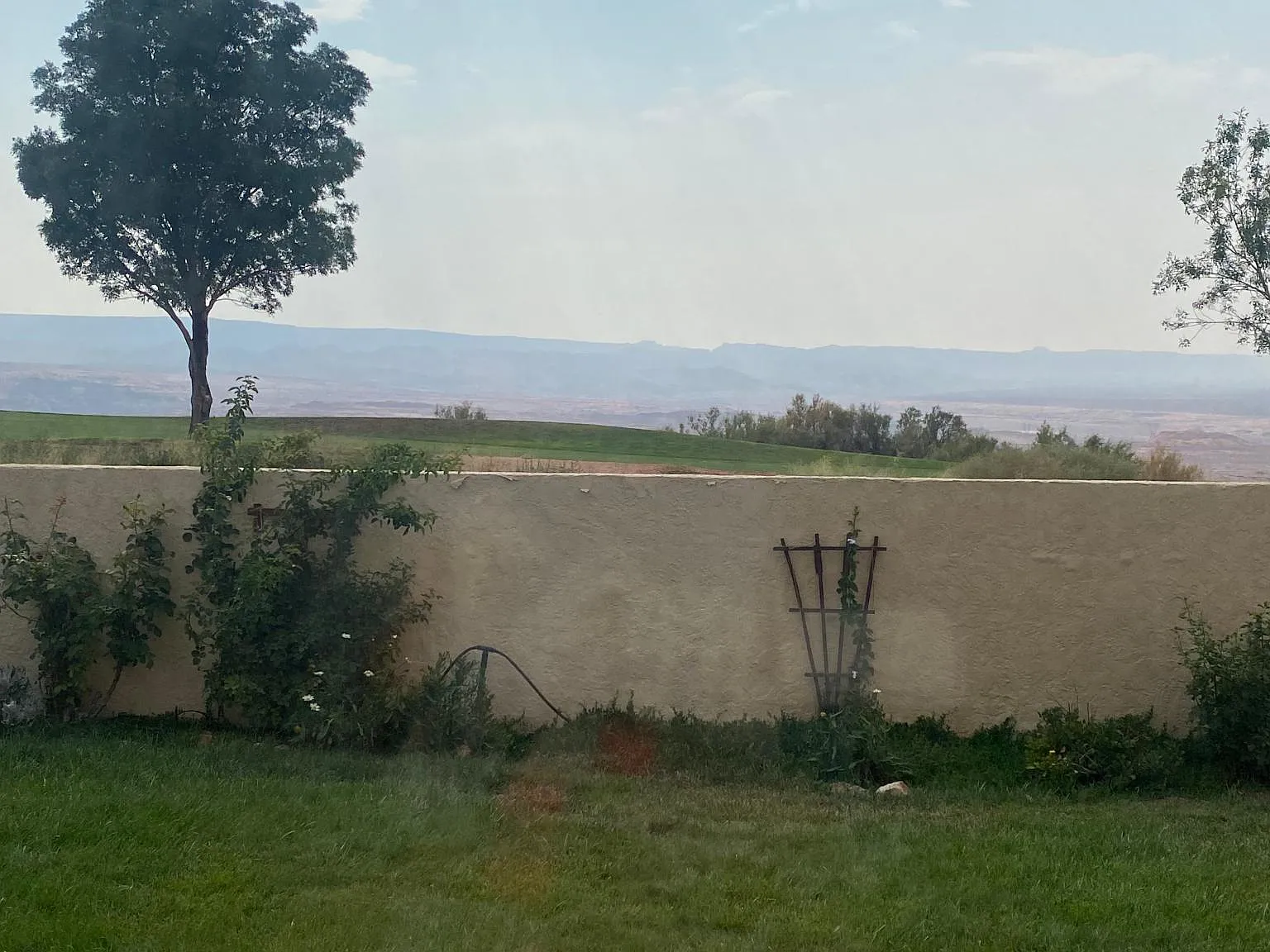 136 S Navajo Dr — Photo 3