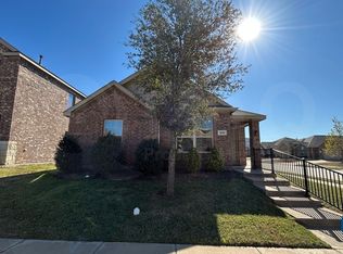 1235 Acmite Ave, Crossroads, TX 76227