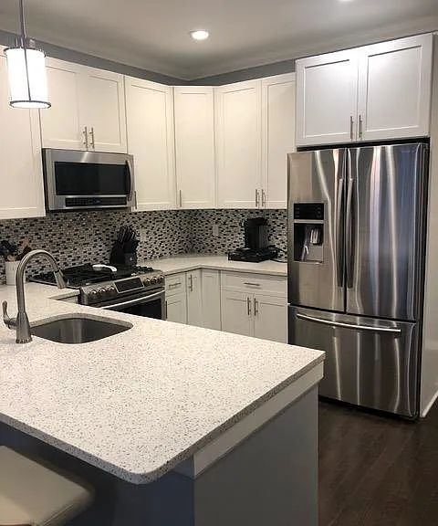 850 Newark Ave #2A — Photo 6