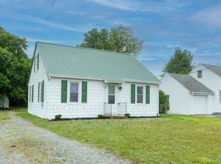206 N Main St, Bridgeville, DE 19933