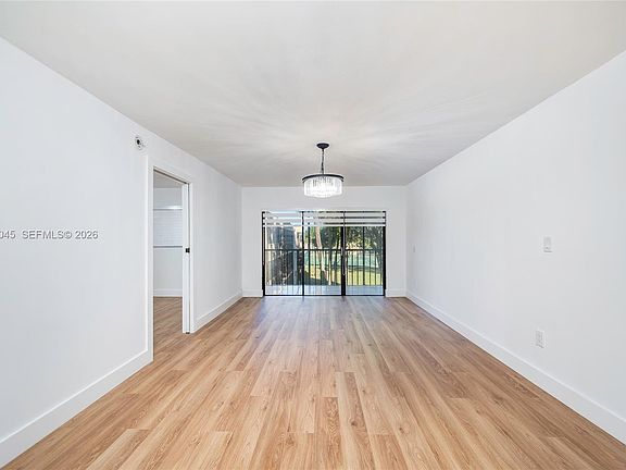 5th image of 8415 SW 107th Ave #O