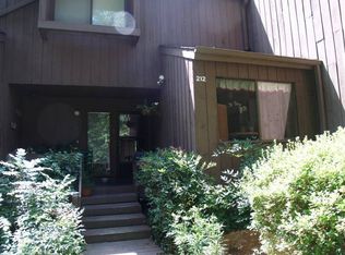 212 Ridge Trl, Chapel Hill, NC 27516