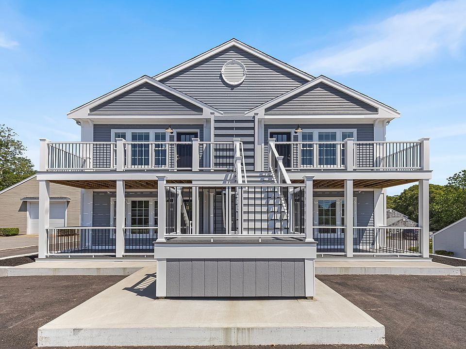 1st image of 112 W Main St #4