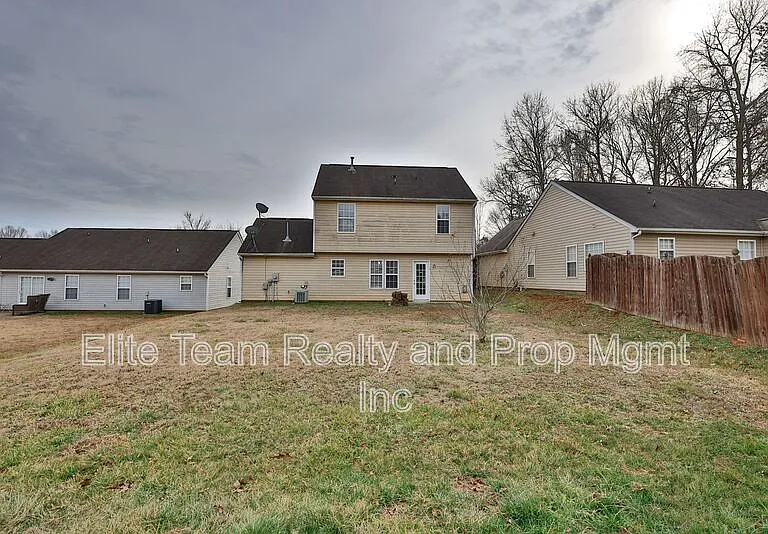 7109 Angela Marie Ct — Photo 33