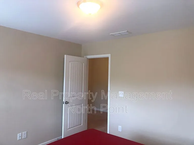 1175 Hampton Oaks Dr — Photo 21
