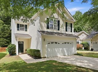 8433 Whisper Ridge Pl, Raleigh, NC 27613