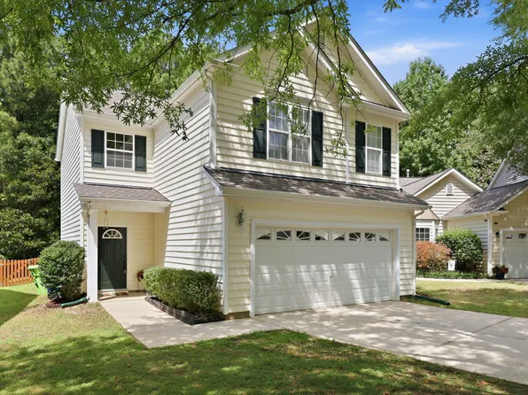 8433 Whisper Ridge Pl, Raleigh, NC 27613