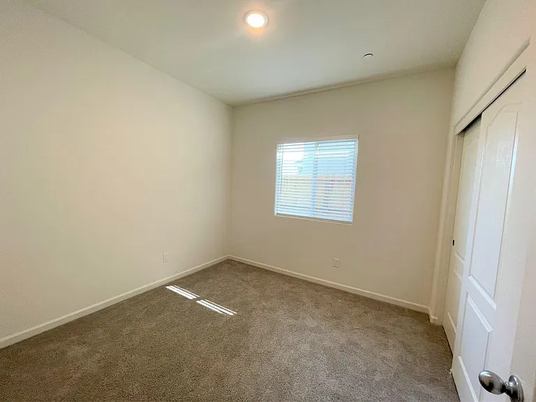 4211 Candle Ct — Photo 13