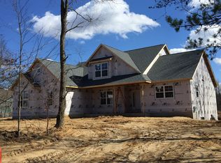 8781 Mountain Pine Ln, Kalamazoo, MI 49009